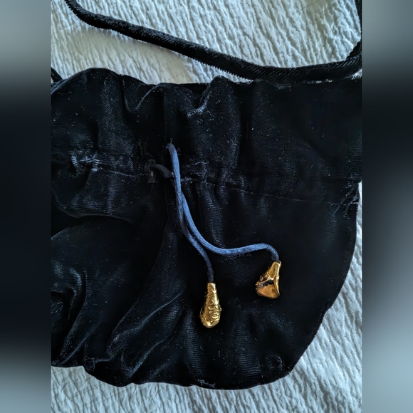 Vintage Donna Karan Black Velvet Shoulder Purse - Picture 3 of 4